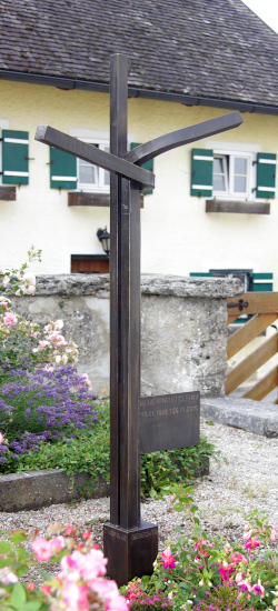 grabmal bronze geschmiedet