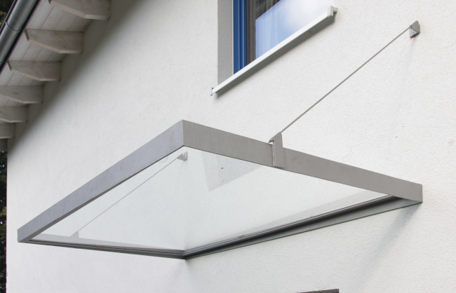 vordach glas geschmiedete struktur